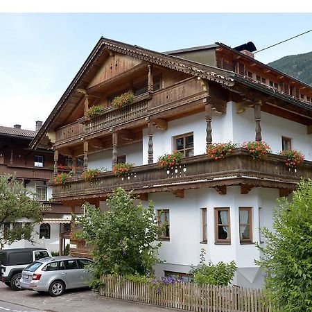 Haus Gaisberger Lägenhet Mayrhofen Exteriör bild